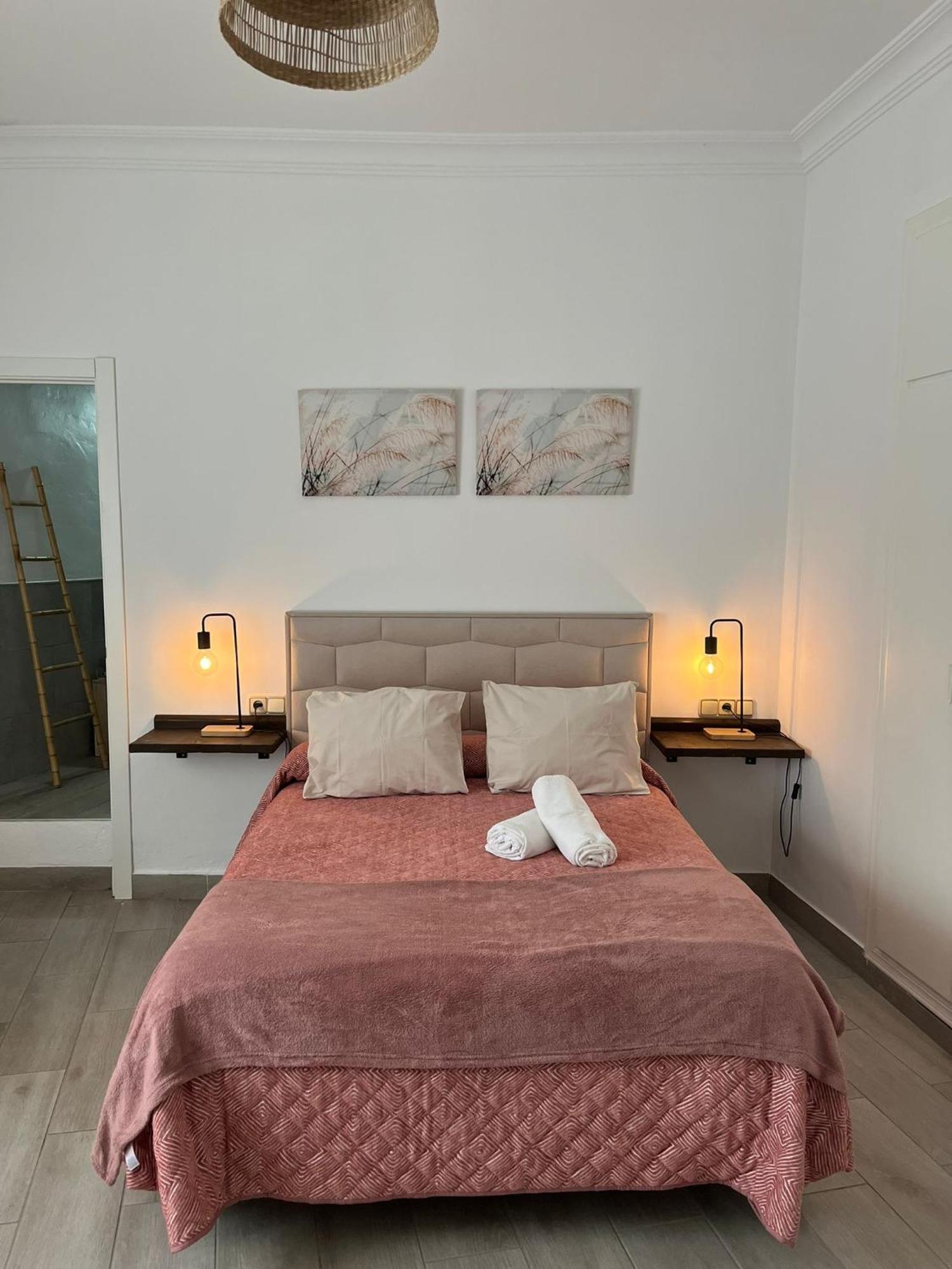 Casa Isabel Apartment Setenil De Las Bodegas Bagian luar foto